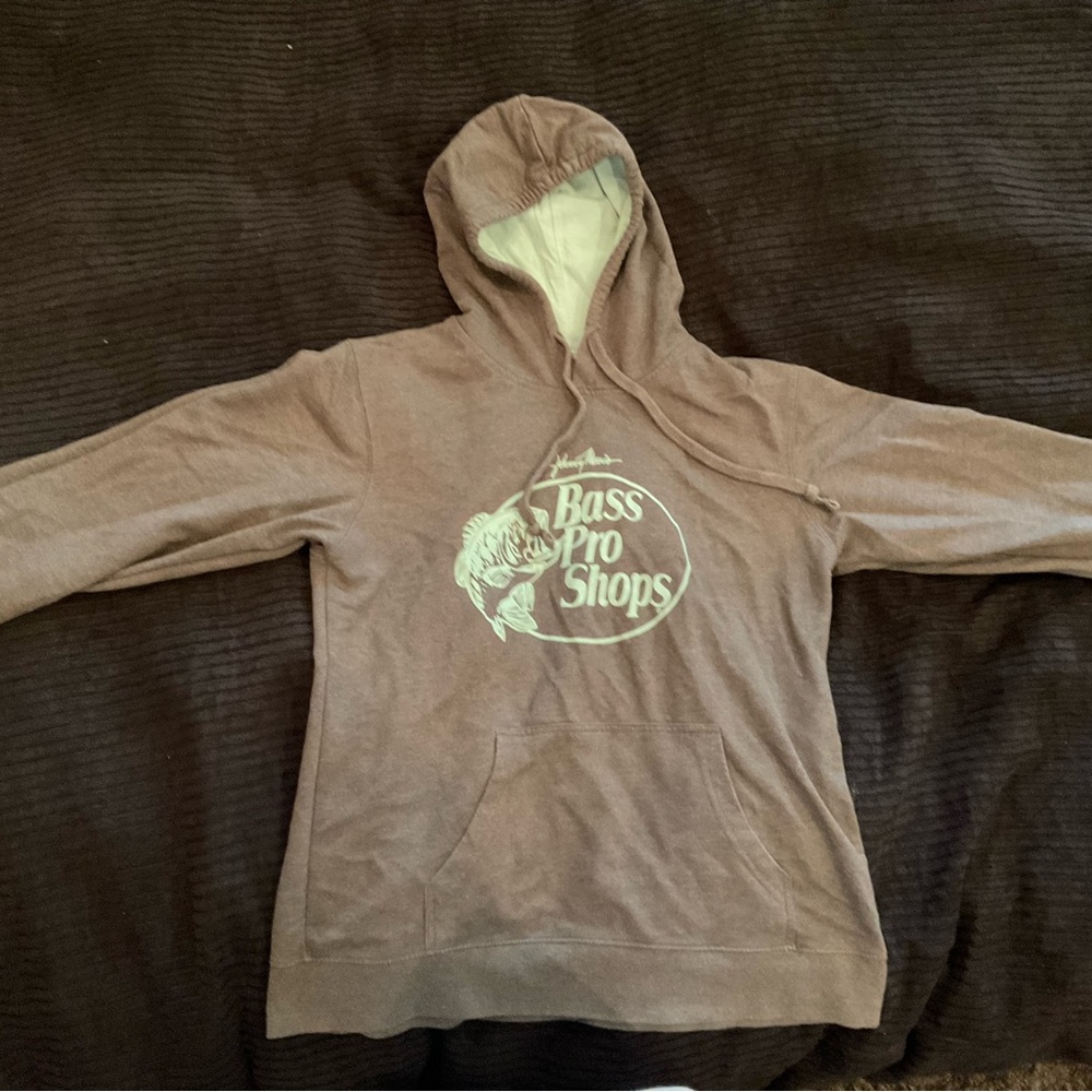 Bass Pro Shops grey Sweater with Hood and Graphic Design